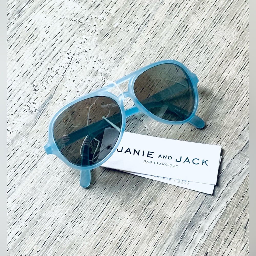 NWT🌼 Janie & Jack Light Blue Sunglasses Kids 4+